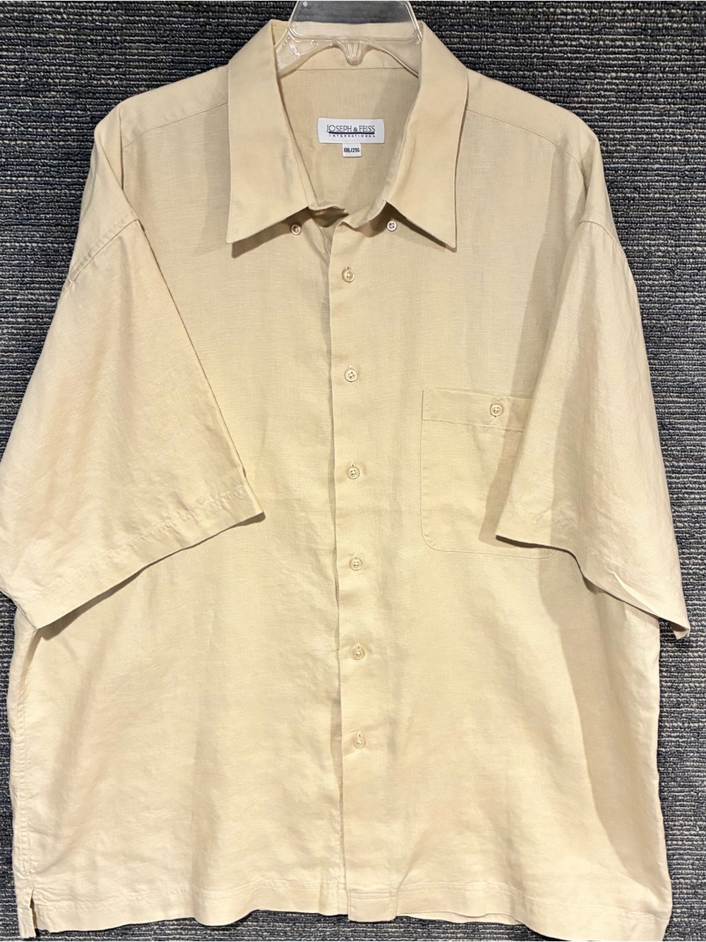 Joseph & Feiss International 100% Linen Short-Sleeve Button-Up Shirt in Beige